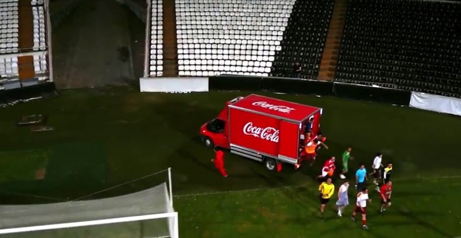 Coca-Cola - BEKLENMEDİK MİSAFİR